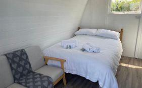 Cosy Glamping Pod With Shared Facilities, Nr Kingsbridge And Salcombe